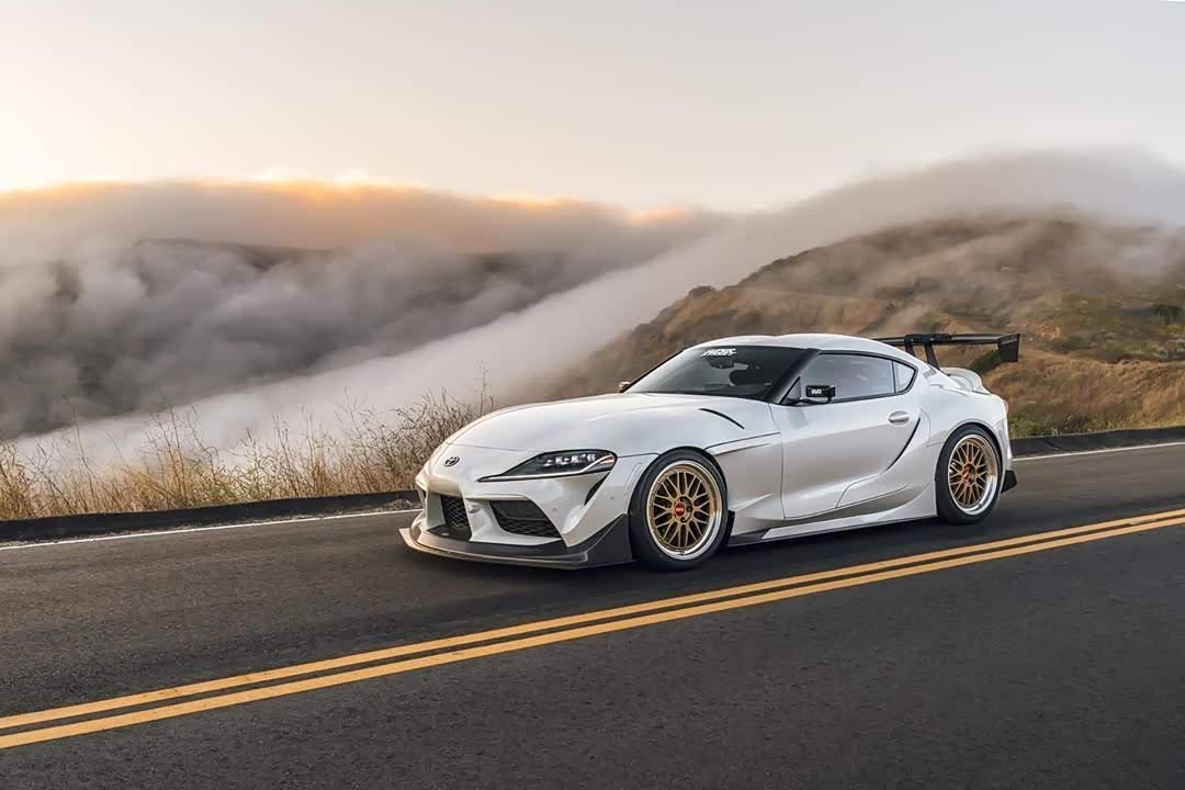 丰田supra a90颜值不错.