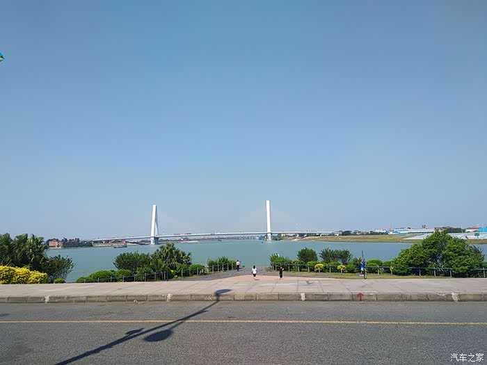 品岭南美食赏顺德水道沿江美景