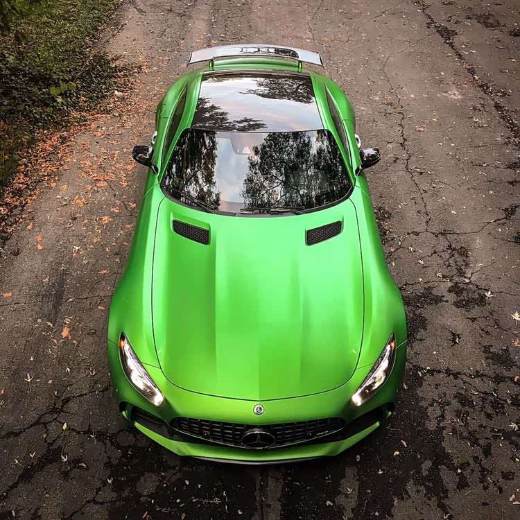 绿色猛兽奔驰 amg gt-r,绿到你发慌