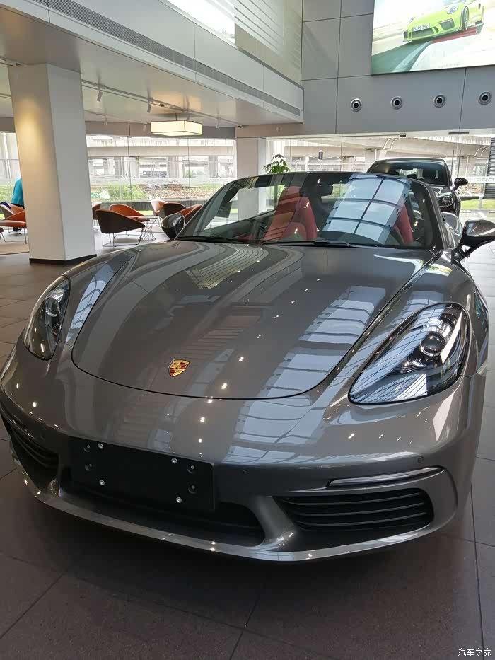 5月1日秒提4s现车718boxster玛瑙灰本来只是去看看车的