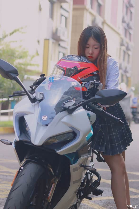 机车 jk真的绝配!_摩托车论坛_汽车之家论坛