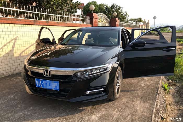 你好请多指教我的雅阁锐领版提车后的小分享