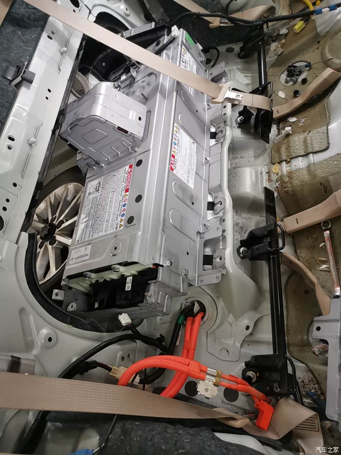 凯美瑞混动动力电池