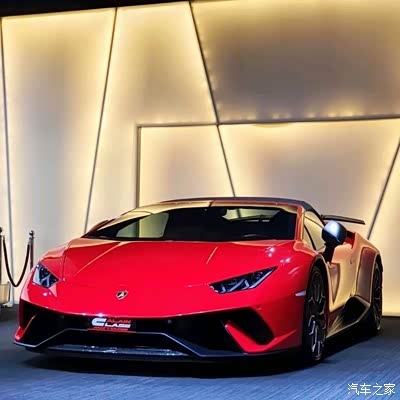 兰博基尼的大牛,你确认你叫大牛,非常的漂亮,特别是这个红色.