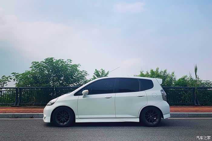 壮心未与年俱老死去犹能作鬼雄一代飞度gd3