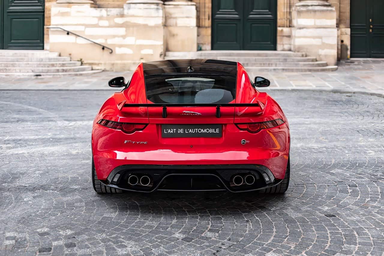 捷豹的红色双门轿跑车是最运动的体现_捷豹f-type论坛_手机汽车之家