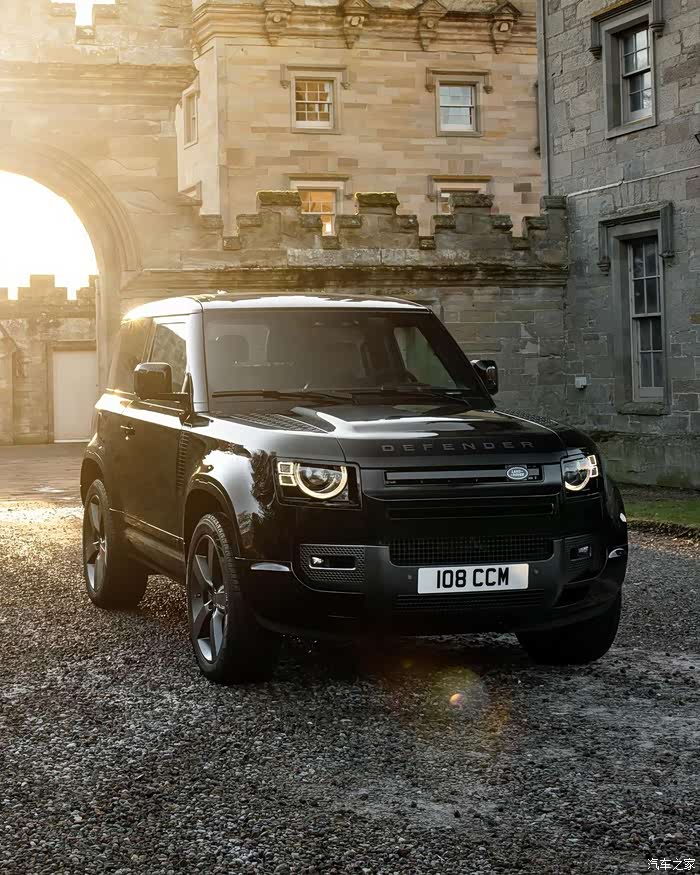 【图】黑湫湫的路虎卫士,这样看外观,好看_abt sq2论坛_汽车之家论坛