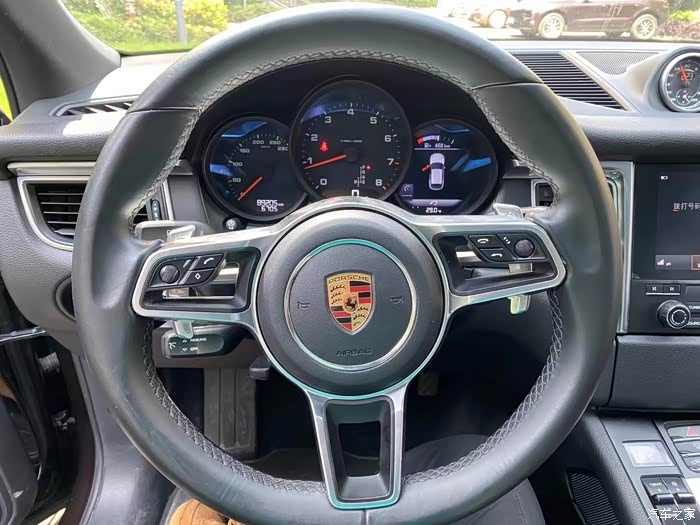 出售保时捷macan