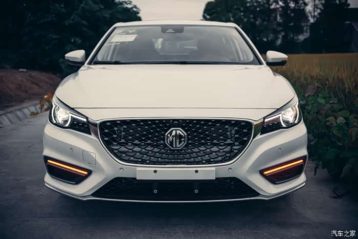 爵士生活怒提emg6拍点没有小姐姐的照片