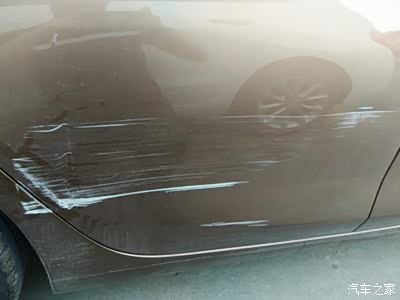 单车事故保险怎么走还是联系四儿子店第一现场