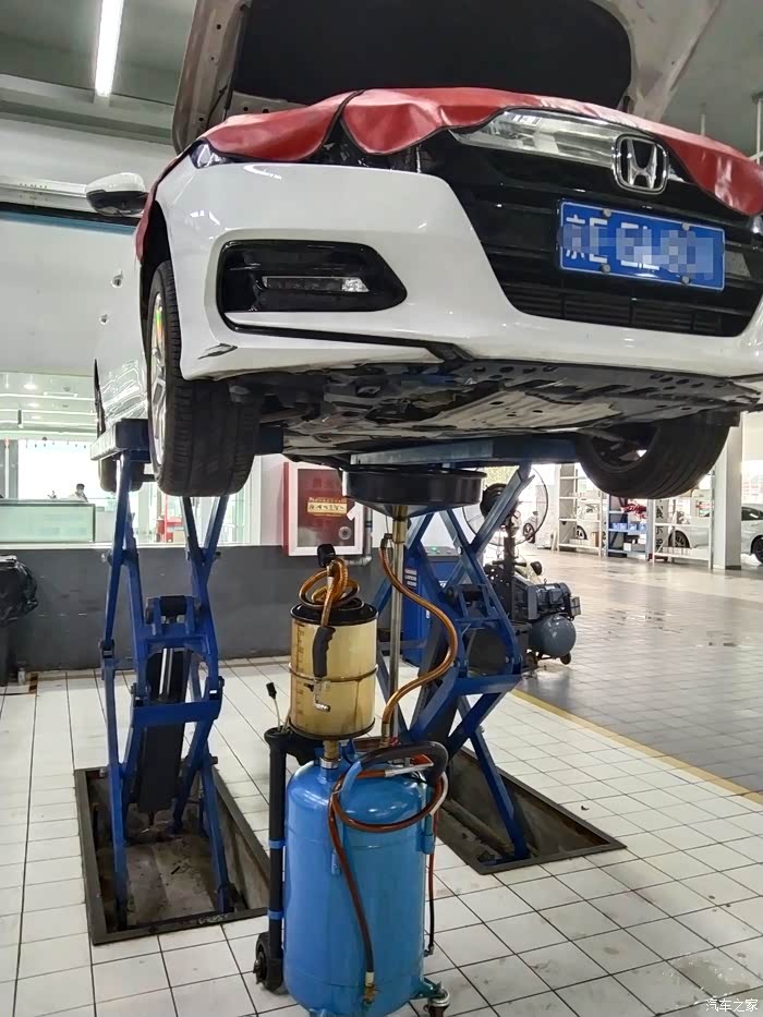 【图】开着我的十代小白去做保养咯_雅阁论坛_汽车之家论坛