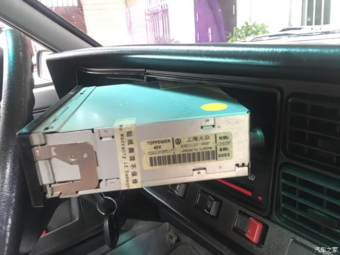 【图】求助普桑中控台怎么拆_桑塔纳经典/志俊论坛_汽车之家论坛