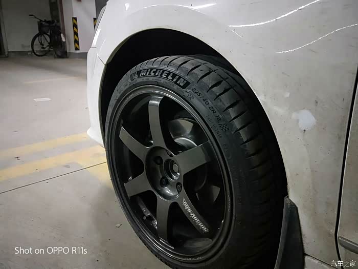 9.5j的轮毂,装235轮胎有没有问题?