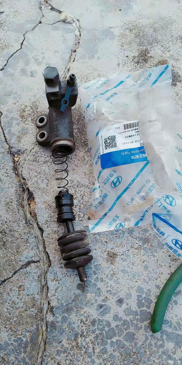 k2离合分泵拆解及离合分泵故障原因的个人见解