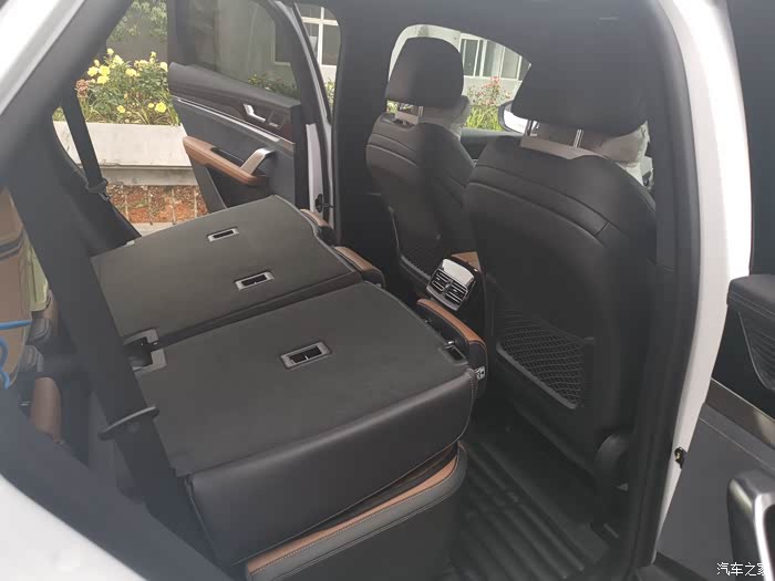 比亚迪唐dmi大七座值得拥有