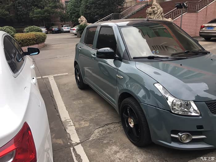 出12年水泥灰钢炮雨燕