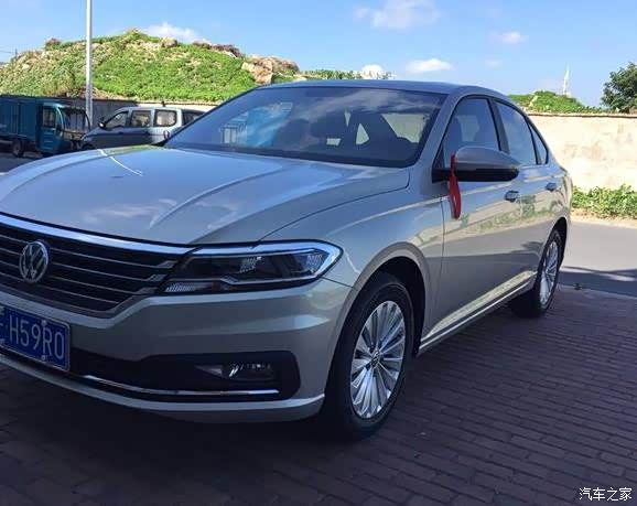 入手一辆18款的朗逸标配版感觉很不错