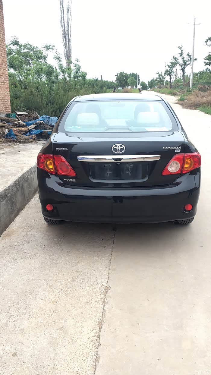 卡罗拉有黑色的吗