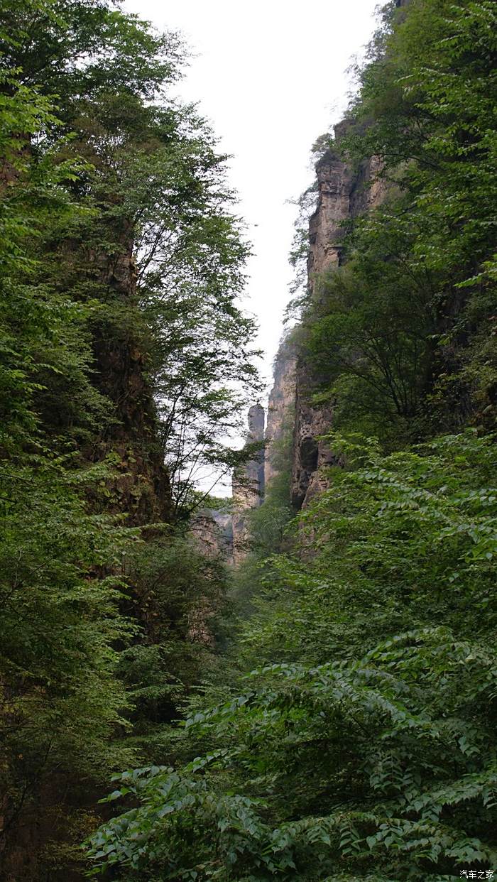 天下第一峡百里峡