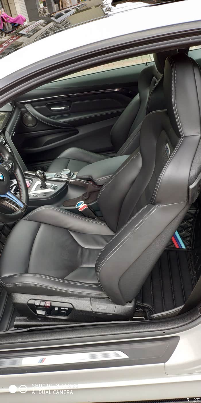 【图】版主留情,出一对闲置m4座椅_宝马4系论坛_汽车之家论坛