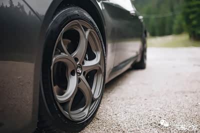 oz msw 82四叶草灰色轮毂,有车友买过吗