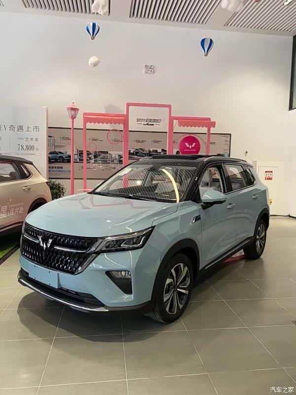 五菱星辰suv外观大气颜值高