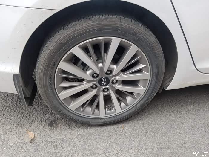 【图】17款北京现代名图原车胎出手!_轮胎论坛_汽车之家论坛