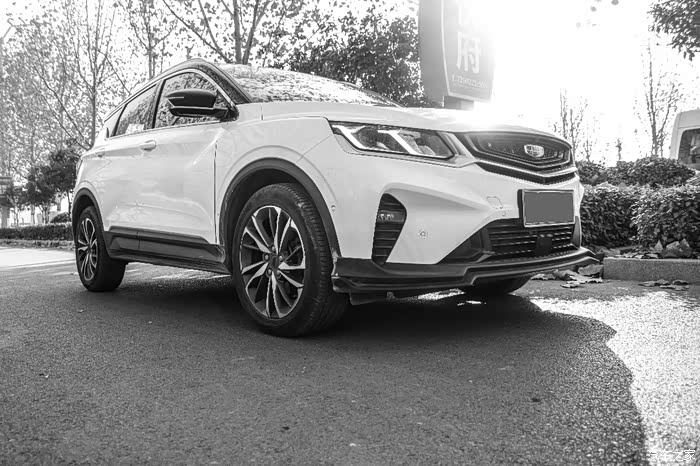 【缤越端午伴我行】吉利缤越黑白照片 怀念那时时光