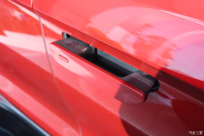 隐藏式车门把手