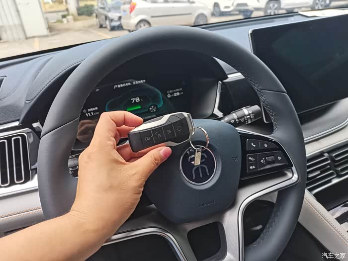 人生第二台比亚迪宋plusdmi