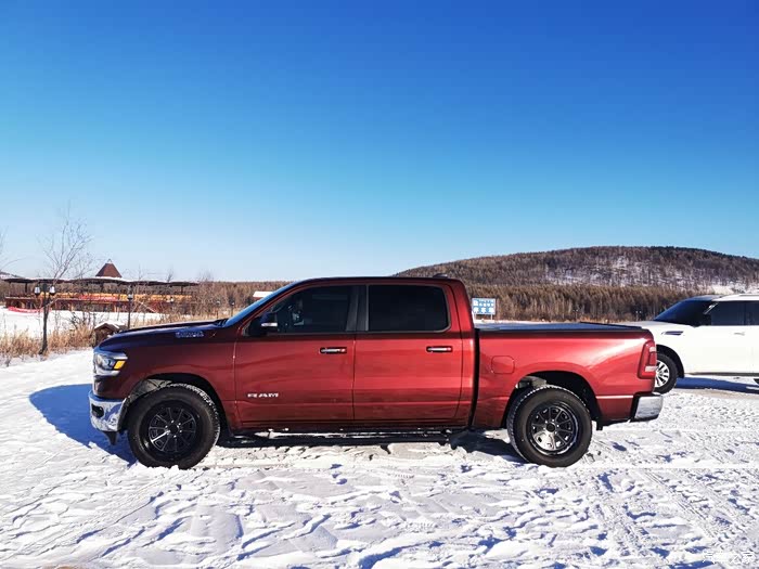 道奇公羊大角牛用车体验