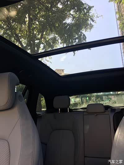 买车前有一个硬指标,必须带可开启全景天窗