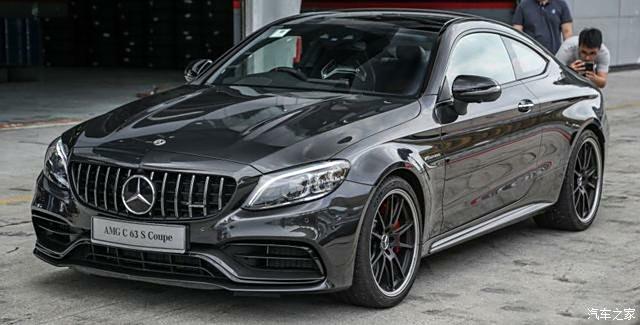 梅賽德斯amg c63s,絕對是顏值和性能綜合最好的車