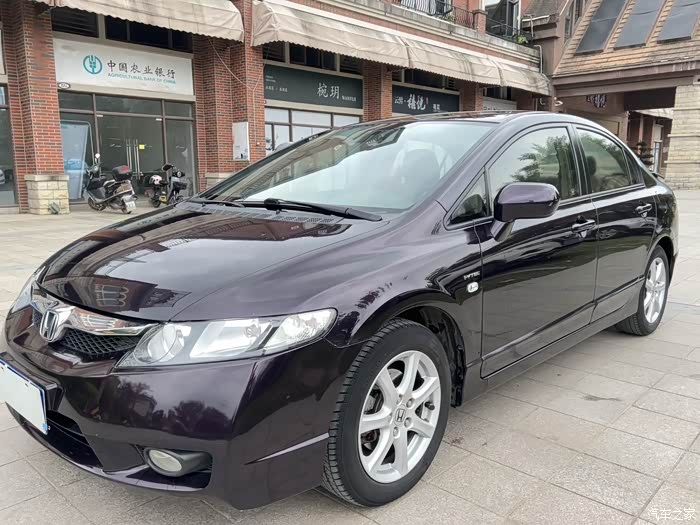 2011年本田思域18自动波