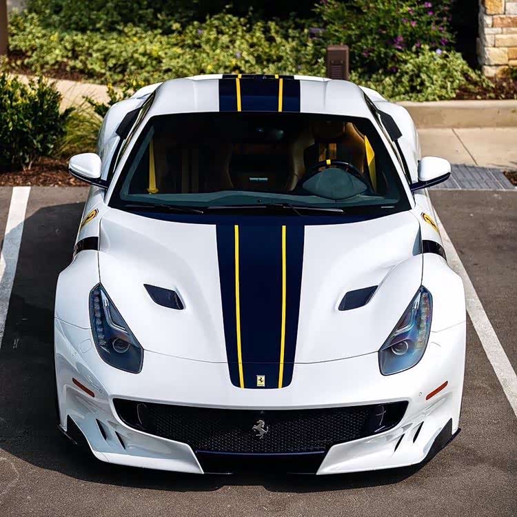 65 | 回复: 0 法拉利论坛 ta本来就帅了,但是这拉花,我觉得那是加分项