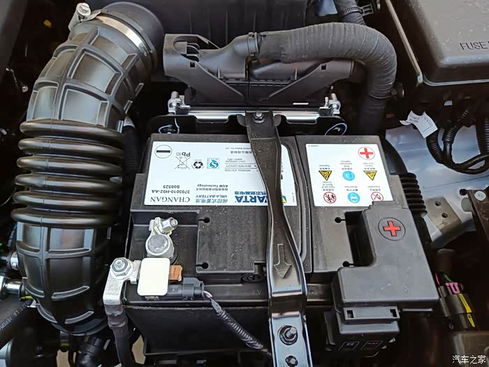 新cs75领智型用车感受-内饰动力
