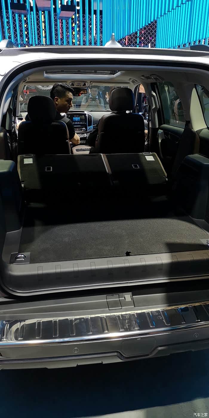 有需要5座后排能放倒,形成纯平大后备箱的用户群体吗?