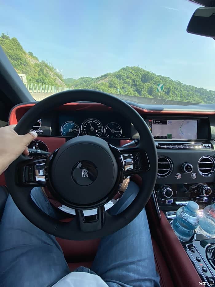 【图】论坛第一篇真正库里南提车作业,第四集,自驾的季节_劳斯莱斯