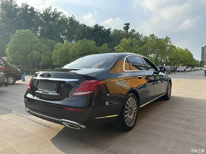 二手车奔驰e300l殊享