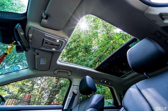 汉服小姐姐化身哥特风萝莉全新一代唐dm用爱发电拯救穿越少女