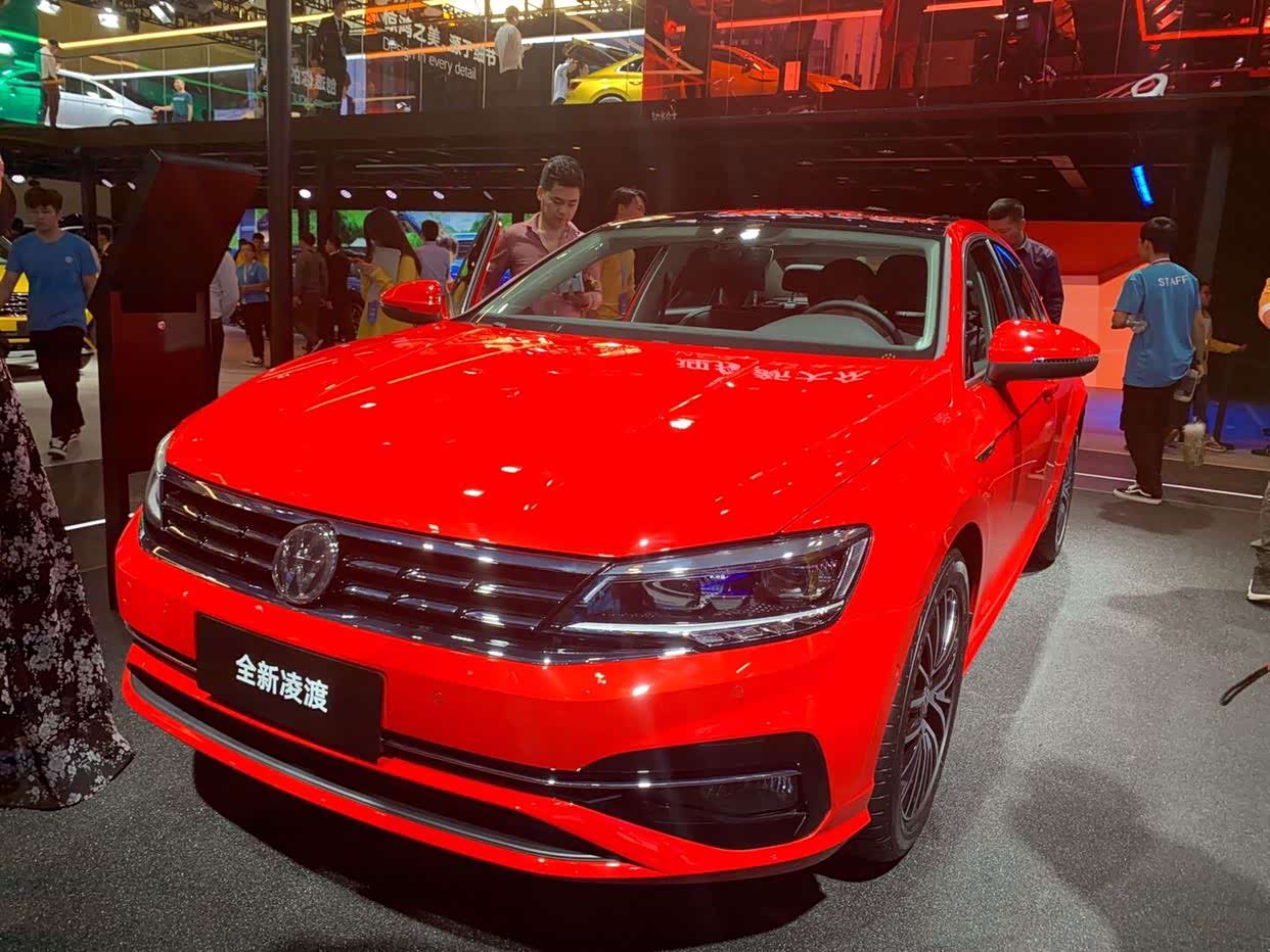 广州车展大众这次也带来了全新凌渡
