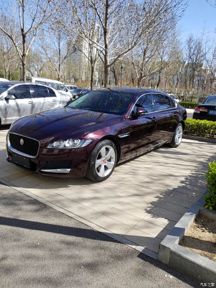 96小伙摇身变成"油腻大叔"之捷豹xfl提车记