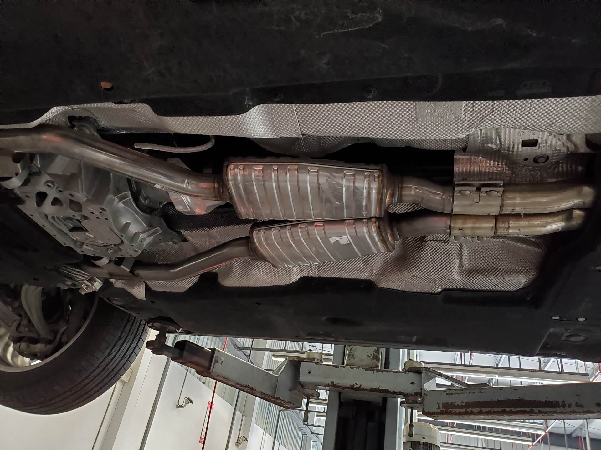 【图】索赔了异响之源——排气管前段_奥迪q7论坛_汽车之家论坛