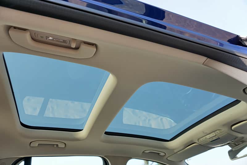 奔驰glc,时尚动感的外观