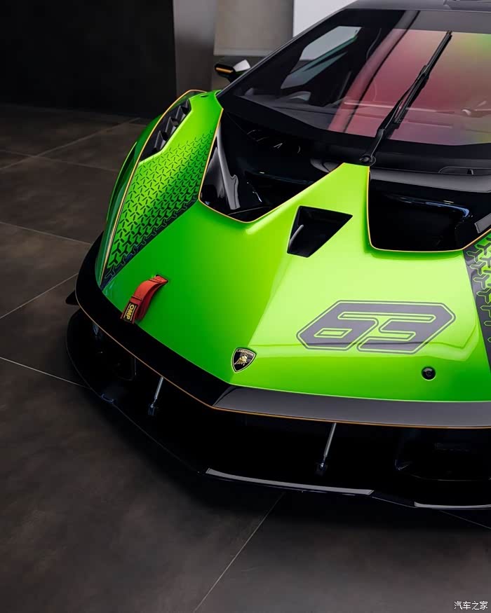 兰博基尼essenzascv12