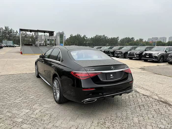 23款奔驰s500