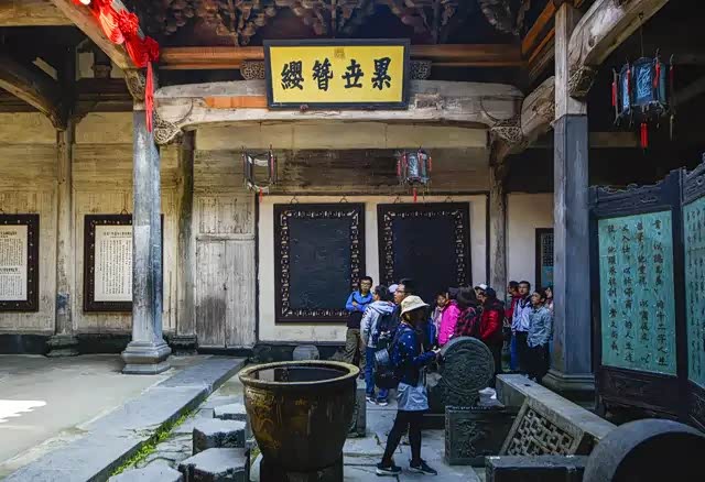 追慕堂是西递胡氏祭拜先人的祠堂