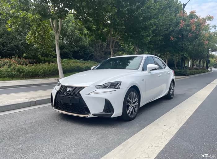 【图】个人诚心收一台17款is300运动版_雷克萨斯is论坛_汽车之家论坛
