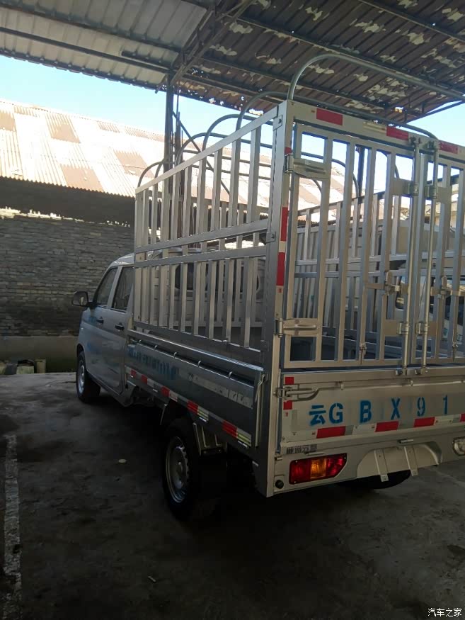 5双排自己动手安装航睿导航倒车一体机_五菱荣光新卡论坛_汽车之家