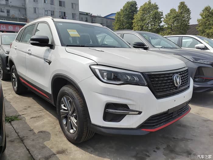 全新风格,品鉴长安百万版cs75.